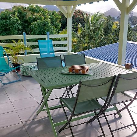 Calme Villa Sainte-Rose Luaran gambar
