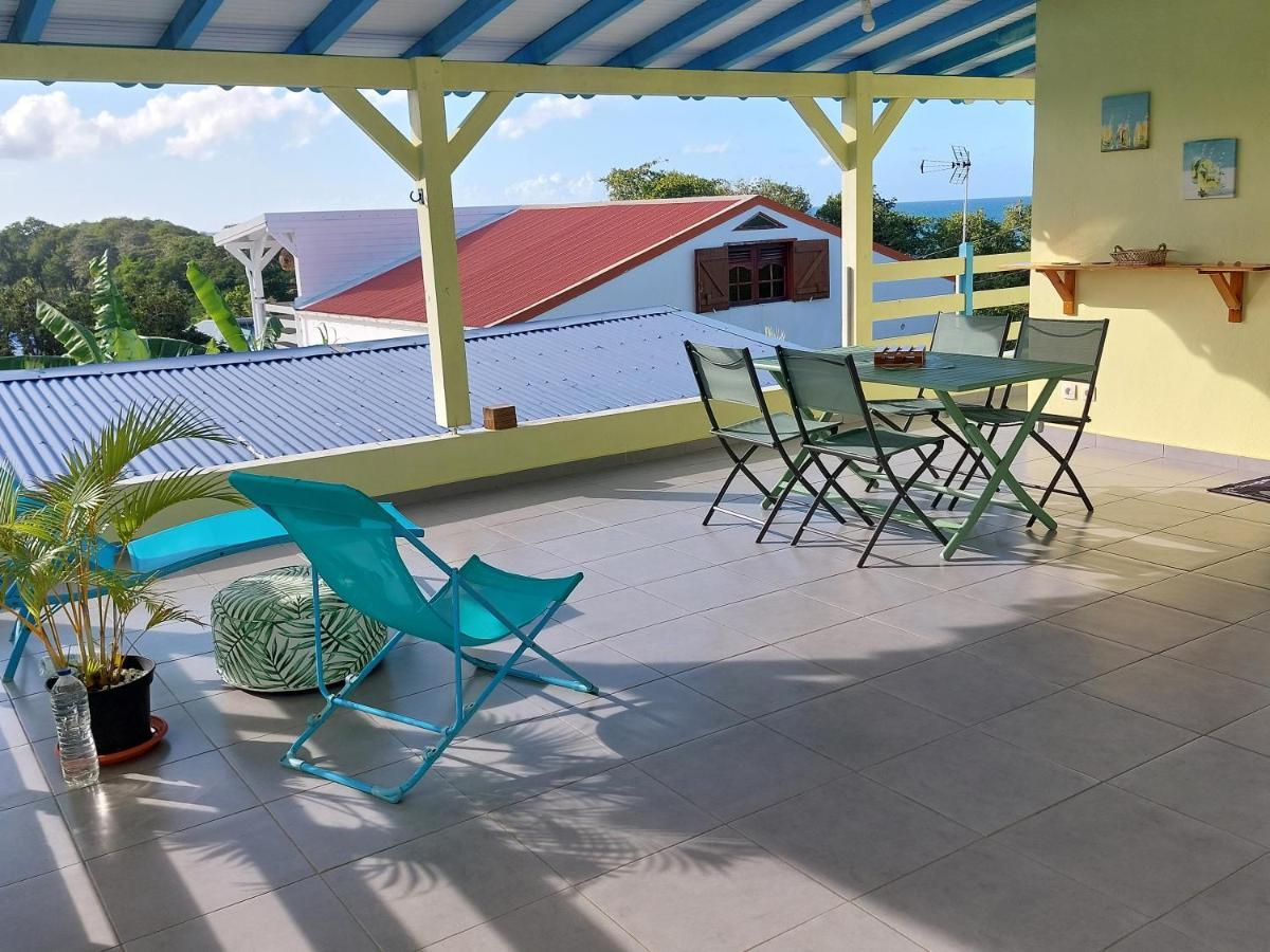 Calme Villa Sainte-Rose Luaran gambar